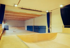 Read more about the article “Spatenstich” für’s Indoor Skating im JuZ!
